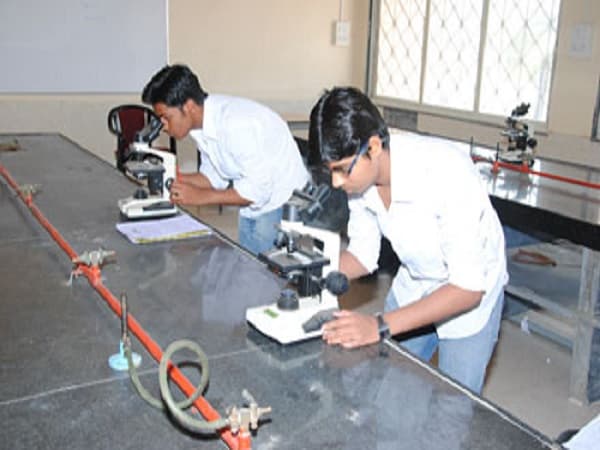 Government College of Pharmacy Aurangabad Academic Building photo 10